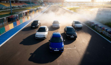 Huyền thoại Hatchback Đức trở lại: Volkswagen Golf 2025 chính thức ra mắt Việt Nam