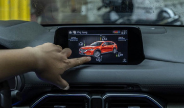 Lốp xe thông minh: Công nghệ cảm biến tích hợp trong lốp để theo dõi áp suất và nhiệt độ