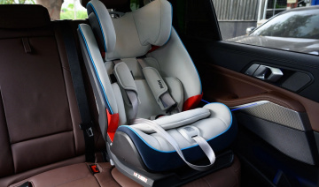 Ghế an toàn cho trẻ em trên ô tô: Quy chuẩn và quy định bắt buộc