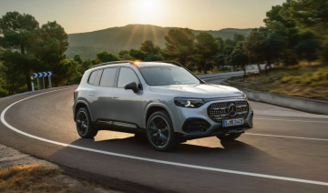 Mercedes-Benz GLB 2026: SUV điện 7 chỗ, sạc đầy đi được 630km