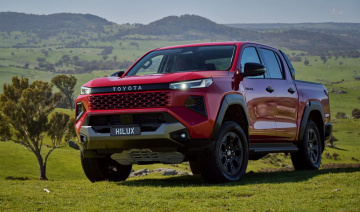Toyota Hilux ra mắt Việt Nam với nhiều điểm thay đổi