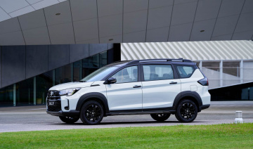 Suzuki XL7 mới ra mắt Việt Nam: Lựa chọn đáng cân nhắc trong tầm giá 600 triệu đồng