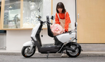 Xe máy điện cho học sinh: An toàn đến đâu và cần lưu ý gì khi sử dụng?