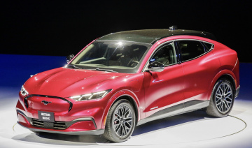 10 ô tô bán chậm nhất tháng 2/2026: Xe kén khách và giá cao chiếm đa số