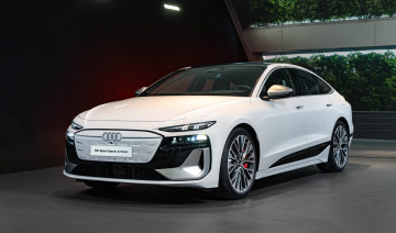 Audi giới thiệu Audi S6 Sportback e-tron - mẫu sedan thuần điện đầu tiên của Hãng tại Việt Nam