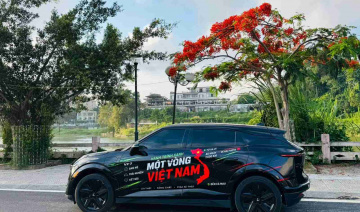 Nữ chủ nhân VF 7: “Một chiếc xe đẹp không phải là để nó nằm trong garage”