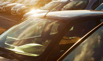 Vì sao ô tô dễ chết ắc quy mùa nắng nóng?