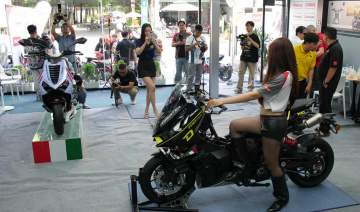“Bộ đôi” Italjet Dragster ra mắt, “khuấy đảo” thị trường xe tay ga Việt Nam