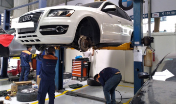 Xe chạy 50.000 km cần bảo dưỡng những gì?