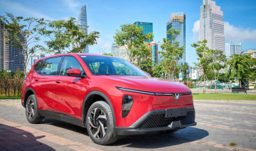 Limo Green và VF MPV 7 bán hơn 43.000 xe sau 7 tháng, phân khúc MPV bước vào cuộc đua giảm giá