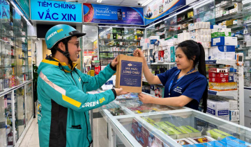 Long Châu triển khai giao hàng bằng xe máy điện Green SM