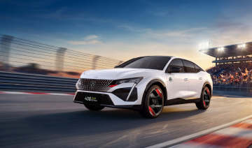 Peugeot 408 Sport Edition ra mắt Việt Nam: Giới hạn 100 xe, giá từ 1,039 tỷ đồng
