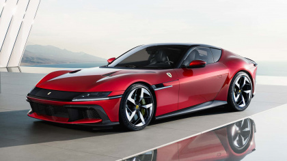 Ferrari 12Cilindri: Động cơ khủng khiếp