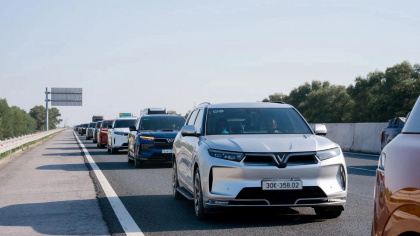 Vì sao xe điện đi cao tốc hao pin hơn khi chạy trong đô thị?