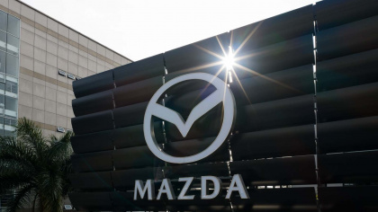 Mazda “tăng tốc” tại thị trường Việt Nam: Ra mắt loạt xe “hot” cùng showroom theo chuẩn mới
