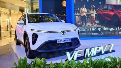 VF MPV 7 xuất xưởng tại nhà máy Subang, Indonesia