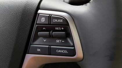 Vì sao ô tô số sàn hiếm được trang bị Cruise Control?