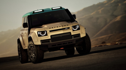 Defender tiếp tục gây chú ý với bản Dakar và màn hỗ trợ lập kỷ lục tốc độ