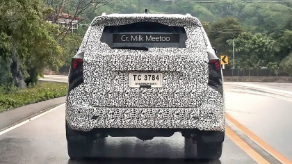 Toyota Fortuner 2027 lộ diện khi chạy thử, thiết kế có thể mới hoàn toàn