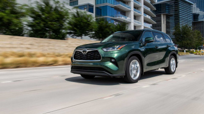Chi tiết Toyota Highlander Turbo 2023, đối thủ của Hyundai Santa Fe và Kia Sorento