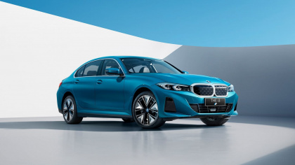 BMW i3 2023: Chiếc sedan chạy điện hoàn toàn