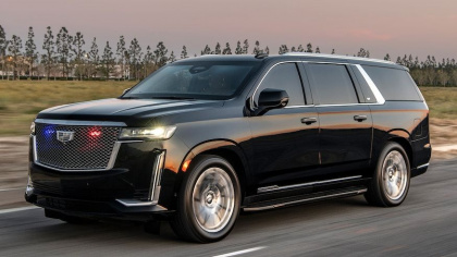 Chiêm ngưỡng mẫu SUV 7 chỗ full-size Cadillac Escalade 2022 bọc thép