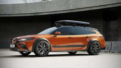 Toyota ra mắt Camry Wagon X-Track 2023
