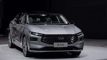 Chi tiết Ford Mondeo 2022 - Mẫu xe từng bị "ghẻ lạnh" tại Việt Nam đã lột xác