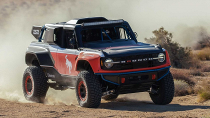 Ford Bronco DR 2023: Quái vật Baja với động cơ V8