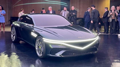 Genesis X Speedium Coupe 2023: Mẫu xe điện lấy cảm hứng từ một trường đua xe