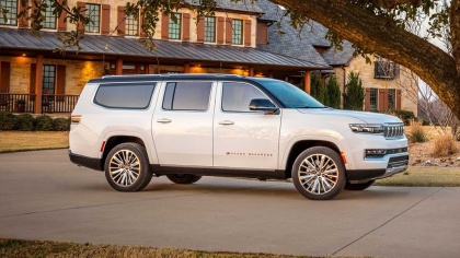 Chi tiết Jeep Grand Wagoneer L 2023: SUV "dài miên man"