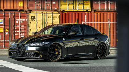 Alfa Romeo Giulia Quadrifoglio 2021 độ 653 mã lực