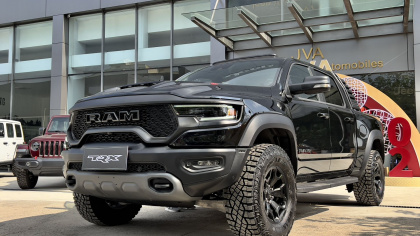 Trải nhiệm nhanh "Khủng long bán tải" Ram 1500 TRX vừa ra mắt Việt Nam