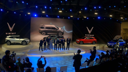 Khoảnh khắc vén màn 5 mẫu xe điện VinFast tại CES 2022