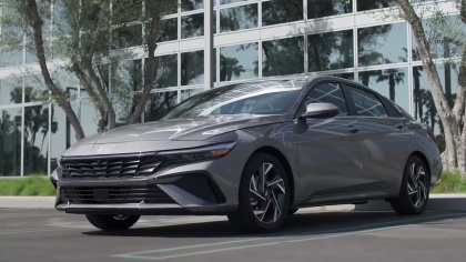 Hyundai Elantra 2024 ra mắt: Thiết kế nâng cấp, nhiều trang bị hấp dẫn
