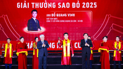 Phó Chủ tịch Ngân hàng SHB được vinh danh trong TOP 10 Giải thưởng Sao Đỏ 2025