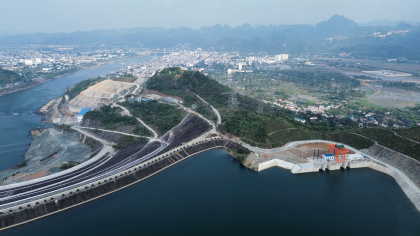 Tập đoàn Điện lực Việt Nam: Dấu ấn trên những công trình điện “vươn khơi - vượt núi - băng rừng”