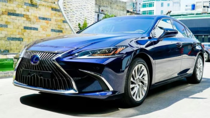 Toyota Việt Nam thu hồi hàng loạt xe ô tô do lỗi phần mềm hỗ trợ đỗ xe