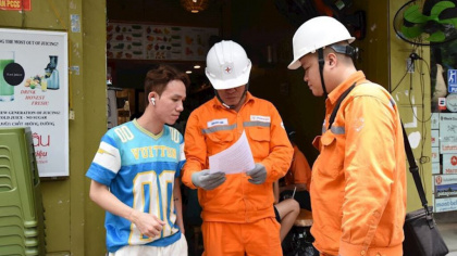 Hà Nội thúc đẩy tiết kiệm điện, hướng tới phát triển xanh