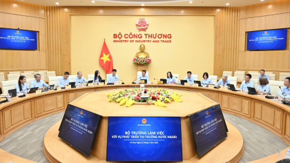 [VIDEO] Bộ trưởng Lê Mạnh Hùng: Vụ Phát triển thị trường nước ngoài cần tăng cường năng lực dự báo, nâng cao hiệu quả hệ thống thương vụ