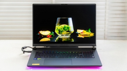 ASUS Republic of Gamers ra mắt ROG Strix SCAR 18 tại Việt Nam