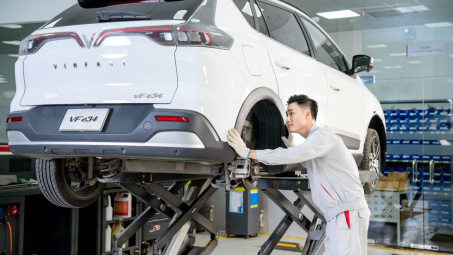 VinFast mở rộng mạng lưới và nâng cao chất lượng xưởng dịch vụ