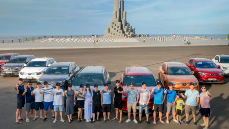 Chủ xe VinFast ngỡ ngàng với món quà "xịn xò" từ hãng xe số 1 Việt Nam