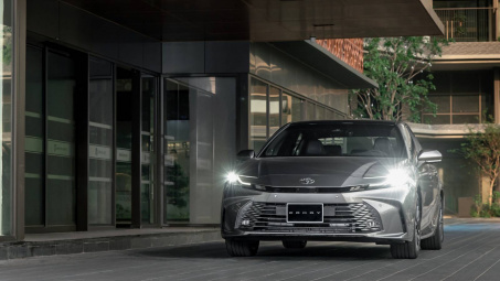 Toyota Camry 2024 “chốt” giá chính thức tại thị trường Việt Nam