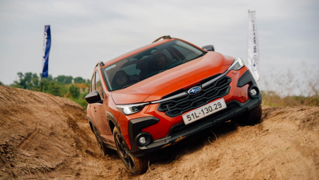Subaru Crosstrek giành giải “Ô tô của năm” phân khúc B+/C- tại Việt Nam