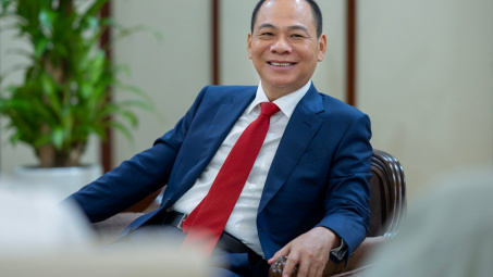 Ông Phạm Nhật Vượng: “Tôi sẽ hỗ trợ VinFast cho đến khi hết tiền”