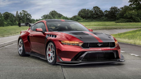 Ford Mustang GTD 800 mã lực sắp ra mắt tại 24 Hours of Le Mans 2024