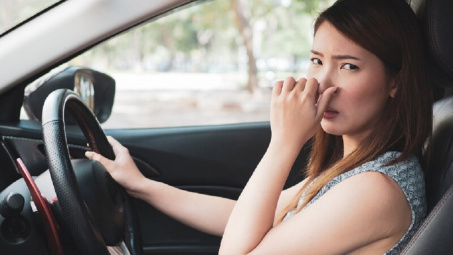 Nhận biết 4 loại mùi khét trên ô tô và hướng giải quyết