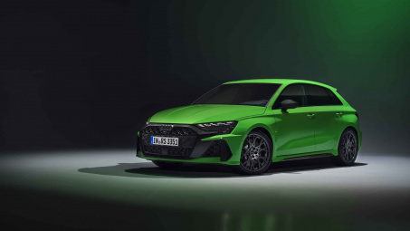 Audi RS 3 hatchback 2025: Hiệu suất được tinh chỉnh và nâng cao hơn