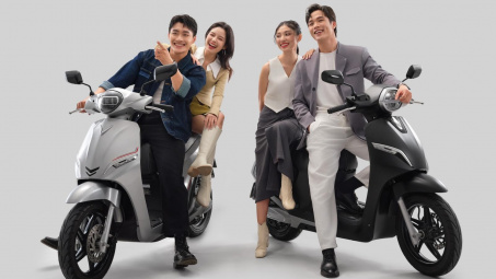 Nhờ chương trình “Phủ xanh Việt Nam”, người mua xe máy điện VinFast đang được ưu đãi lớn
